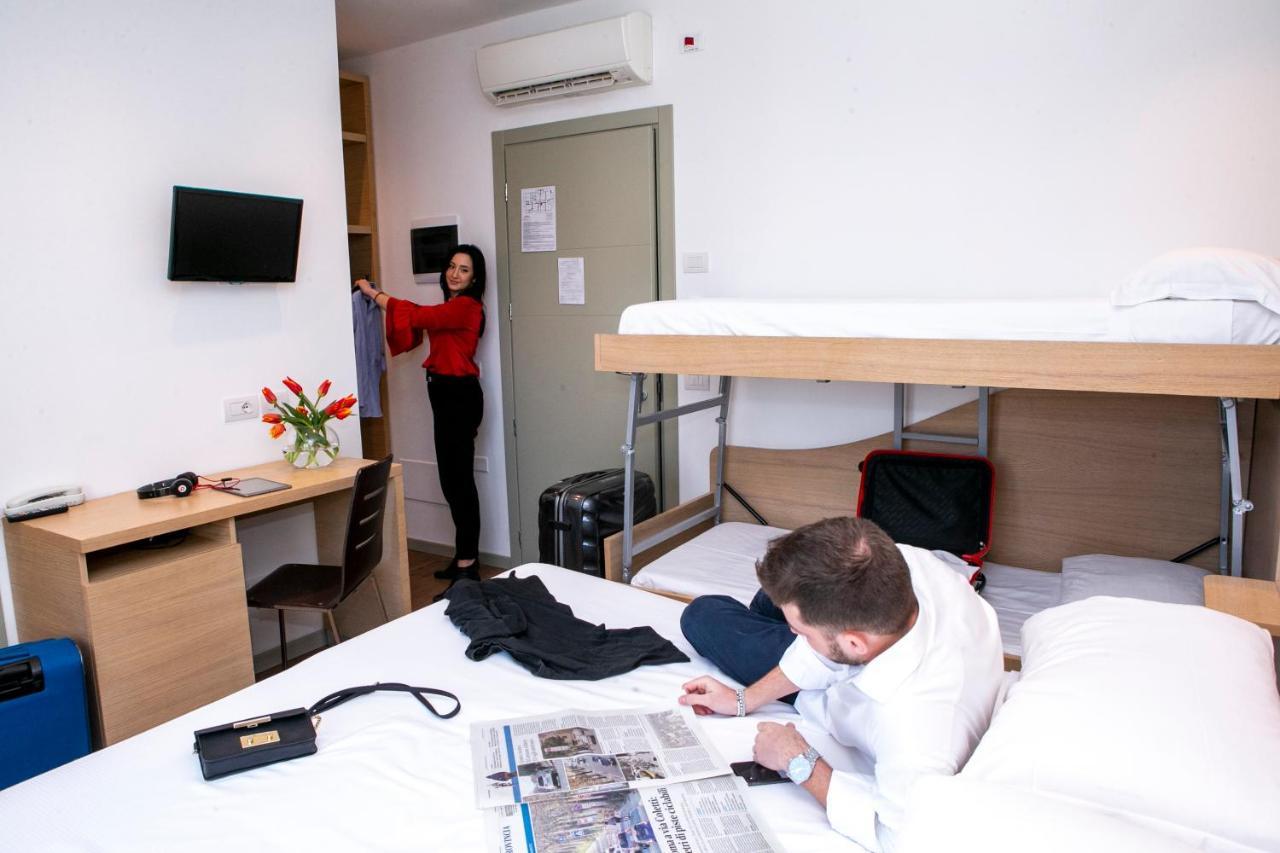 Hotel Liane Riccione Eksteriør billede